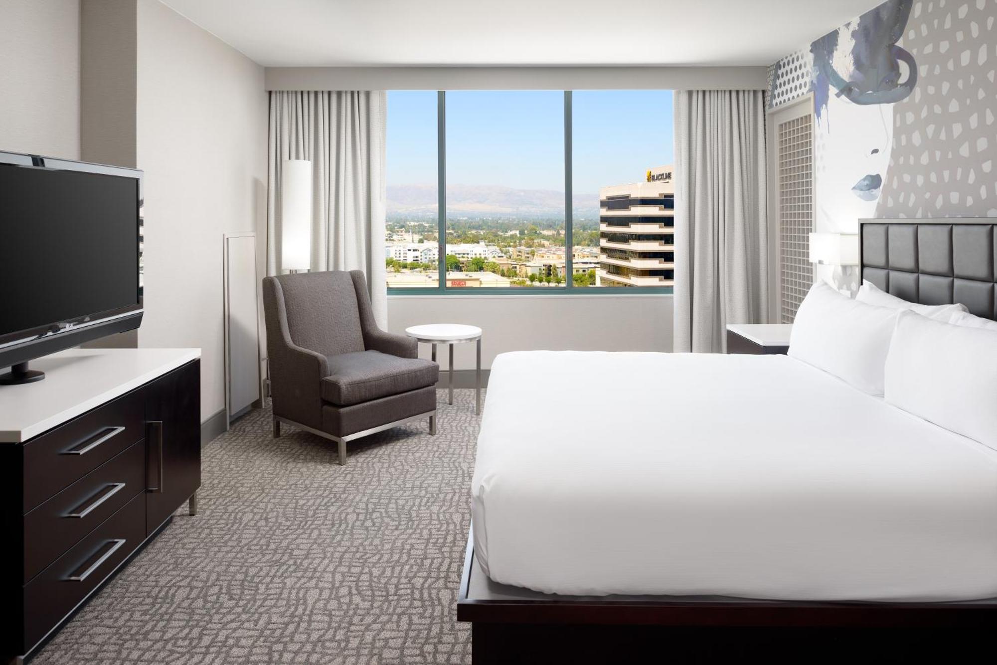 Hilton Woodland Hills/ Los Angeles Exterior foto